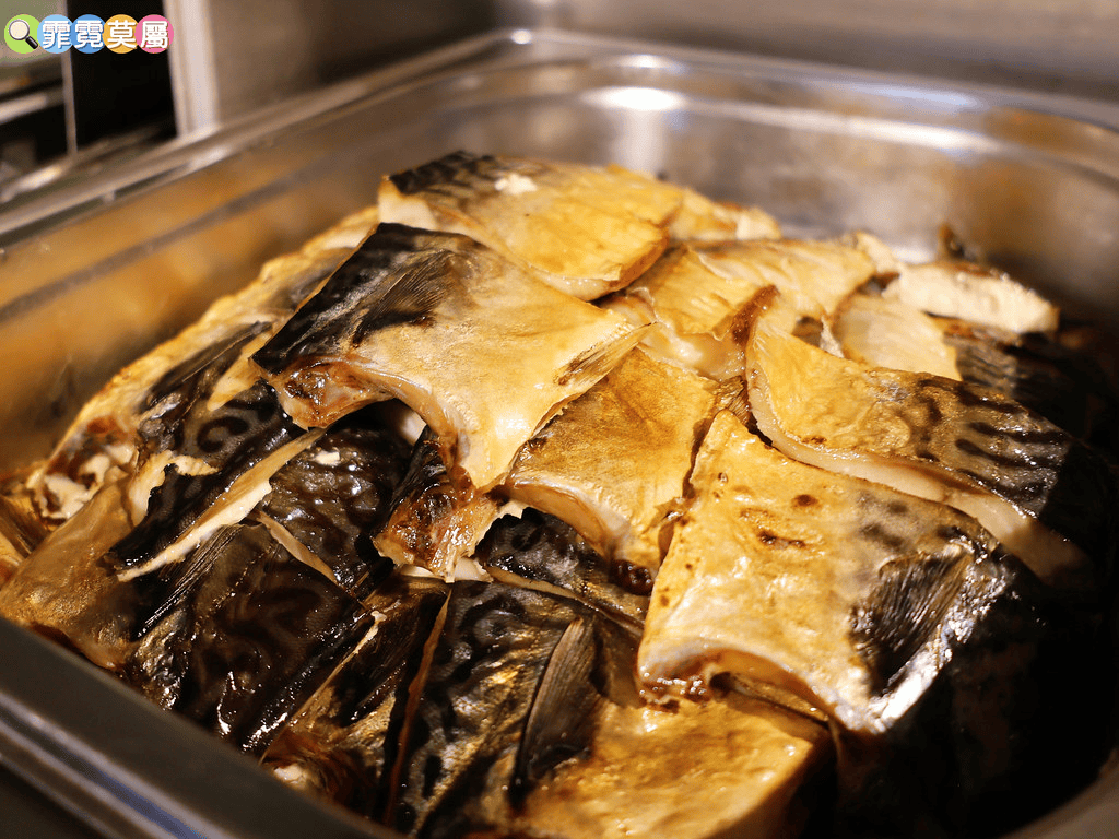早上也有烤鯖魚